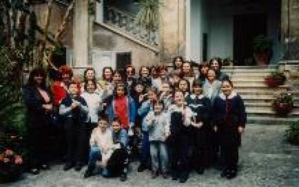 Scolaresca durante una visita guidata all'Archivio di Stato di Catania